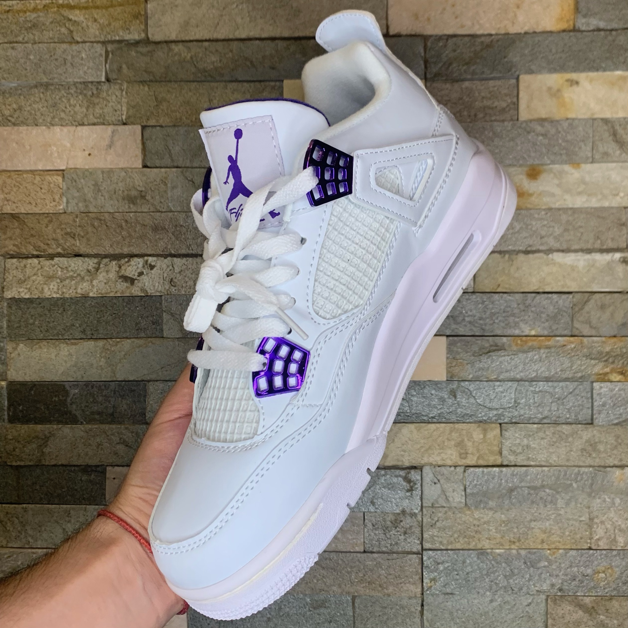 J Retro 4 White Purple - Imagen 2