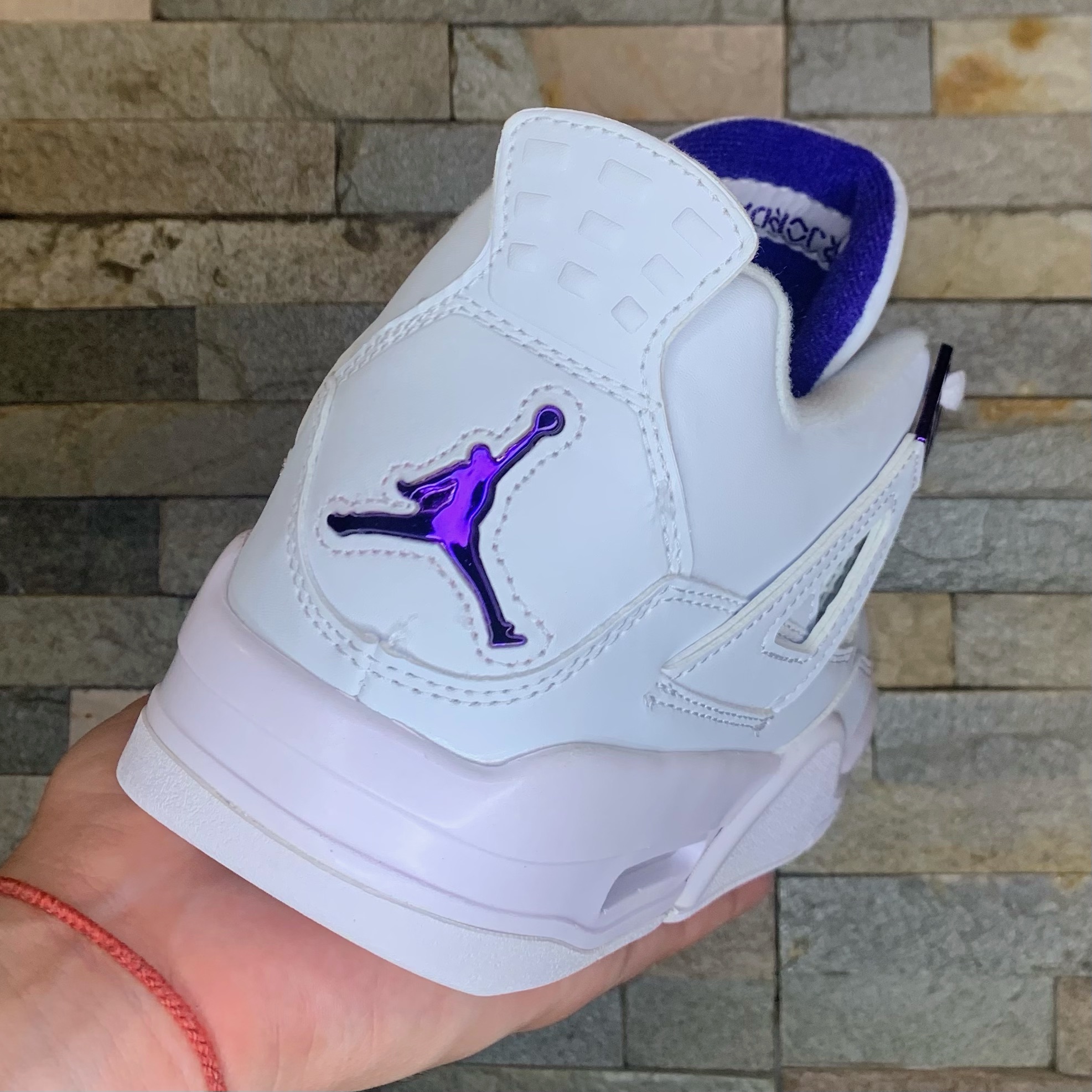 J Retro 4 White Purple - Imagen 5